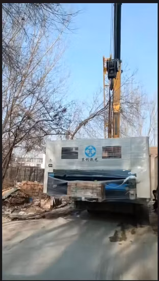 Monthly Deals! 2023 Raycus Ipg Max CNC Fiber Laser Cutting Machine 3000W 6000W 12kw 20kw 30kw Metal Laser for Steel Aluminum Metal Stainless Steel Price