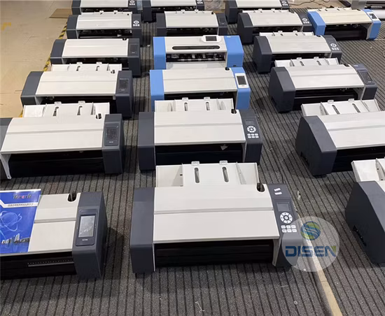 Realtop Die CNC Automatic A3 A4 Paper Sticker Vinyl Cutter Machine